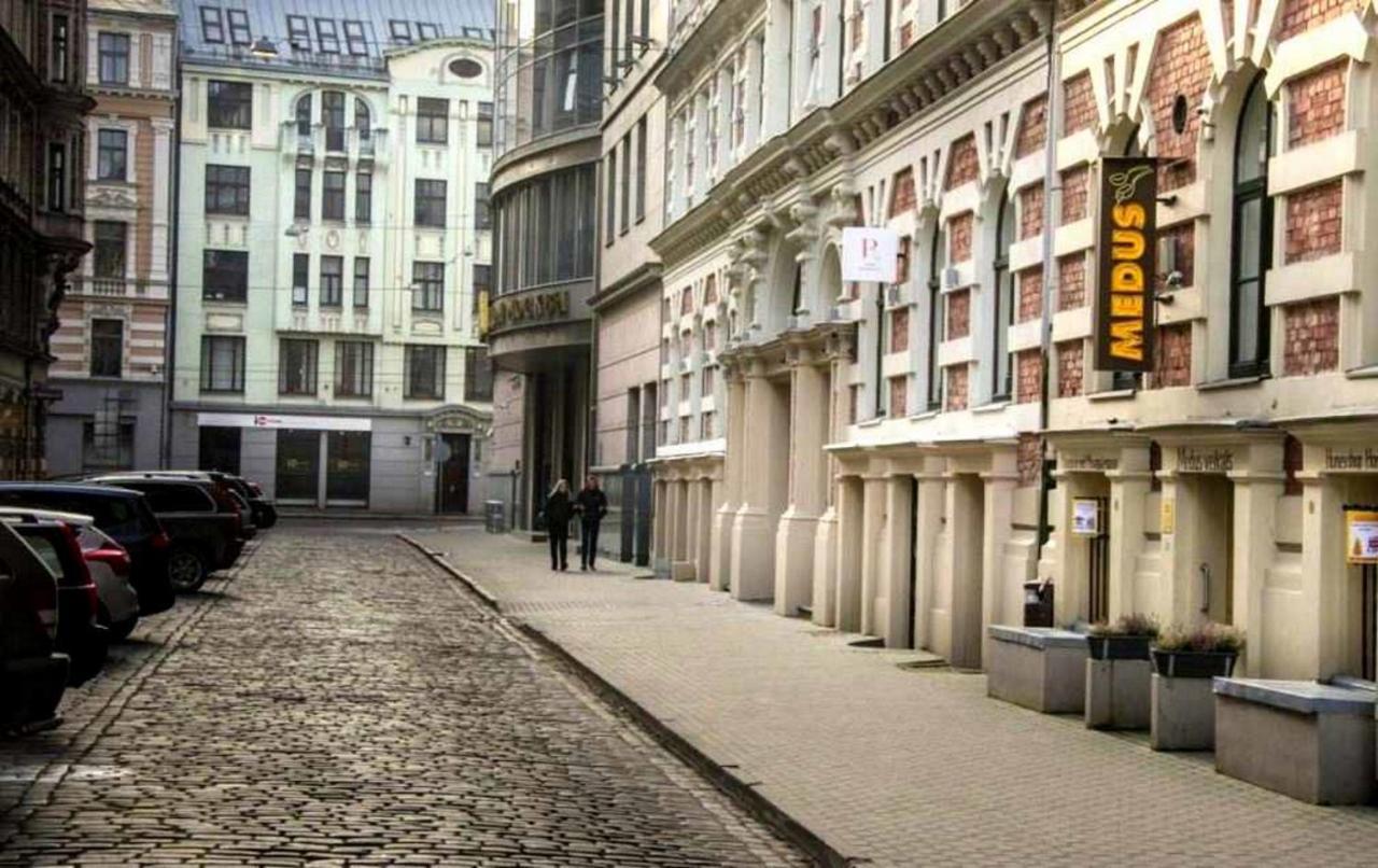 Riga Center - Quiet Studio - 5 Min To Old Town & Nflx Buitenkant foto